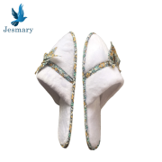 CÁC LOẠI DÉP BÔNG ĐI TRONG NHÀ KÈM NƠ XINH